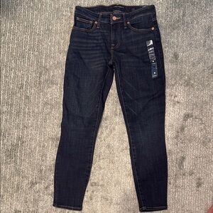 Lucky Brand Blue Skinny Jeans with Modern Fit